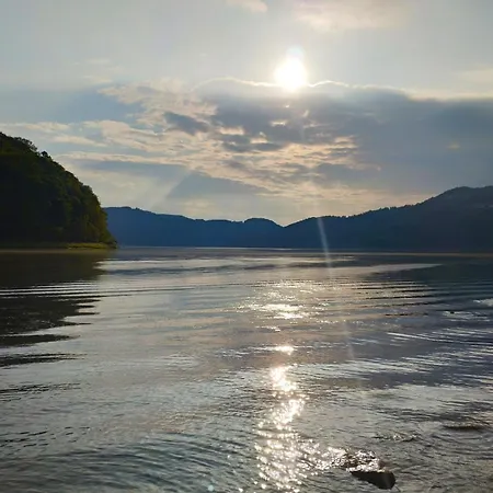 Wzgorze Slonca 公寓 *